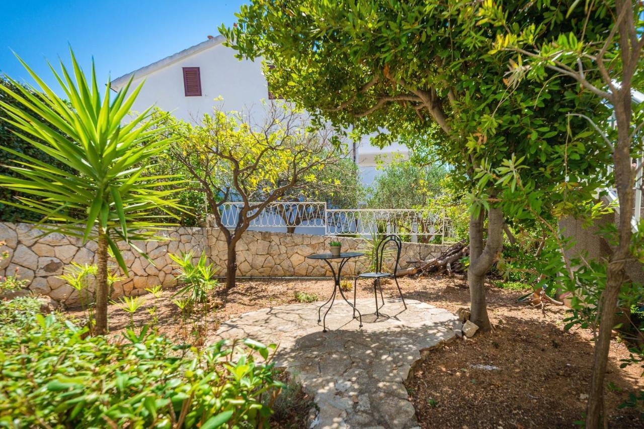Sunny Days "Sara" - Zf Hvar Хвар Екстер'єр фото
