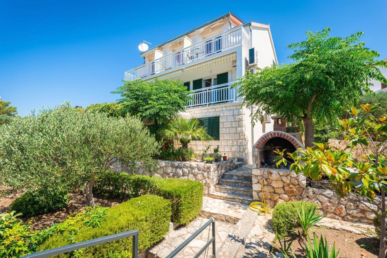 Sunny Days "Sara" - Zf Hvar Хвар Екстер'єр фото