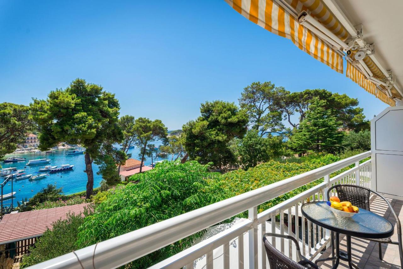 Sunny Days "Sara" - Zf Hvar Хвар Екстер'єр фото