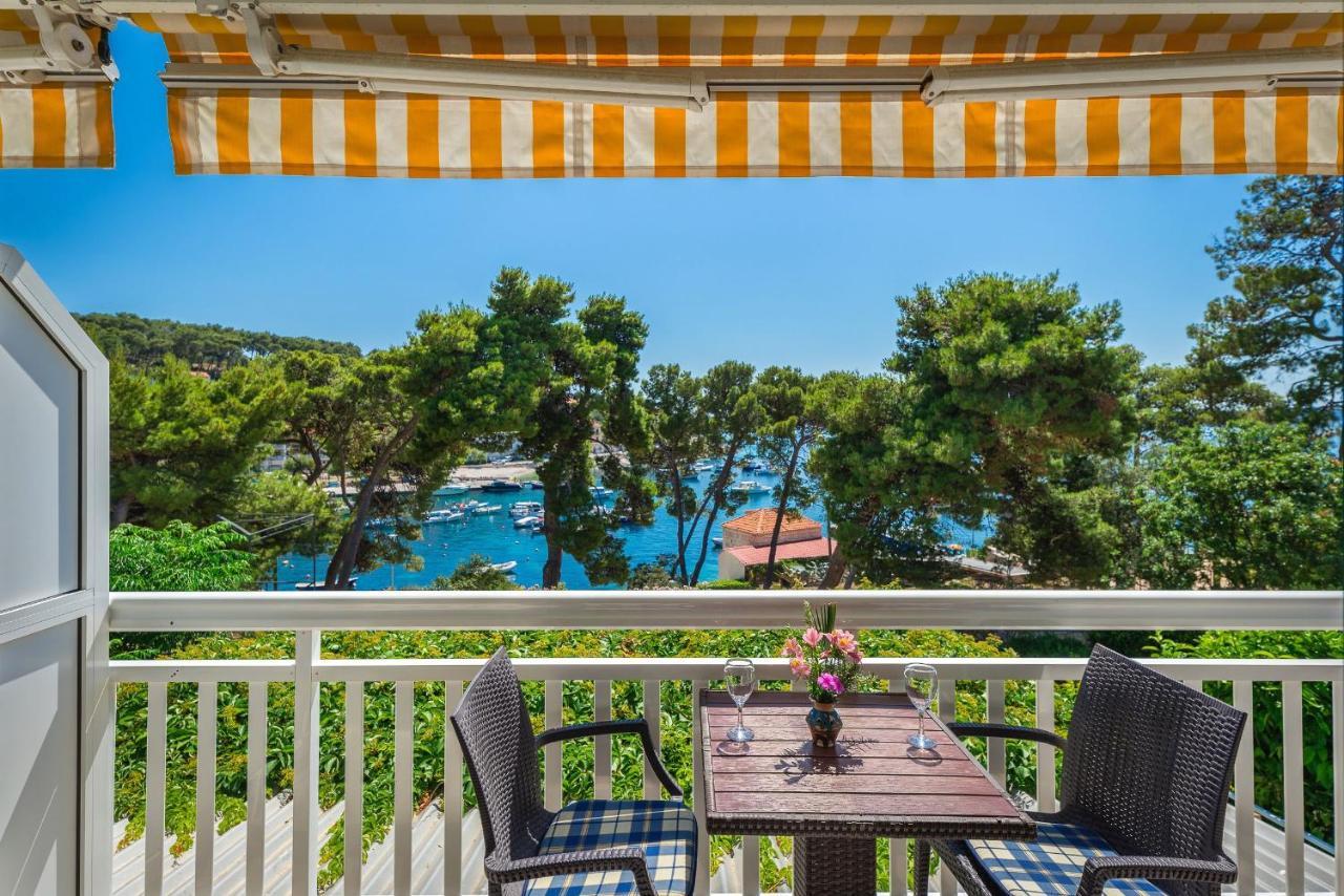 Sunny Days "Sara" - Zf Hvar Хвар Екстер'єр фото