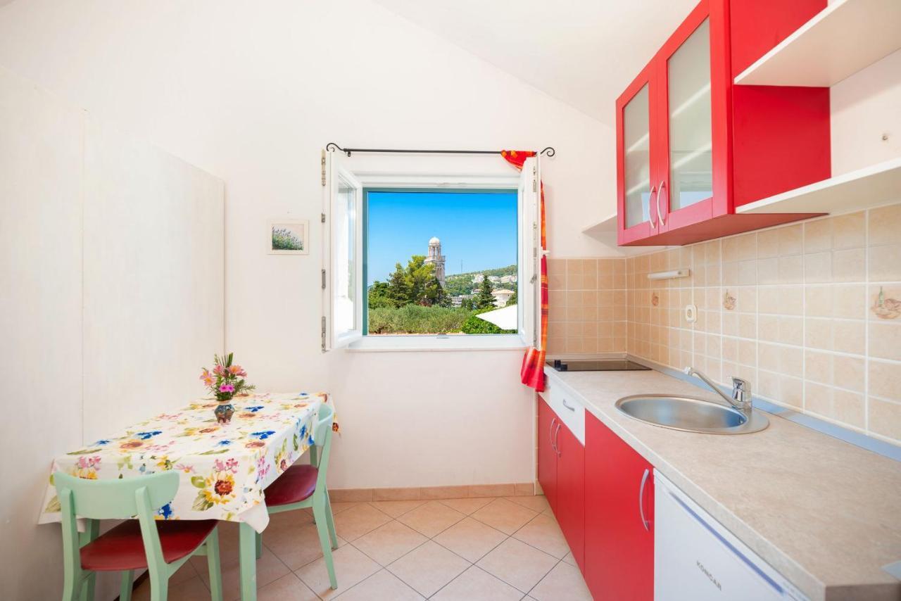 Sunny Days "Sara" - Zf Hvar Хвар Екстер'єр фото